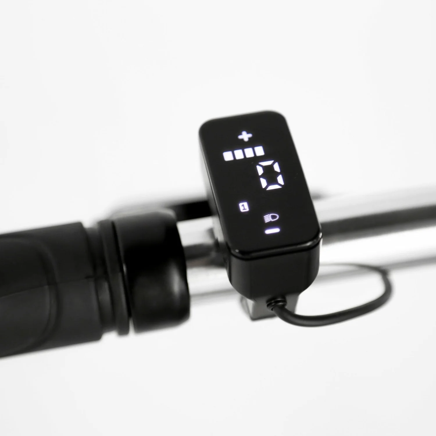 Vélo électrique Momentum Electric Model T – Image 7